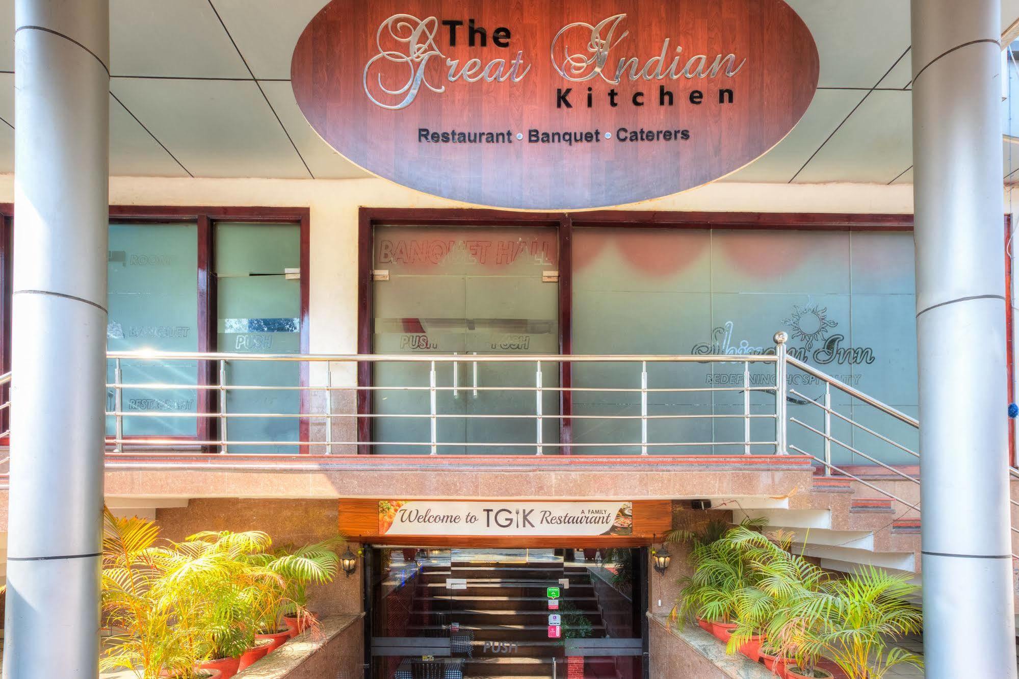 Treebo Shivam Inn Near Singapore Mall Lucknow Ngoại thất bức ảnh